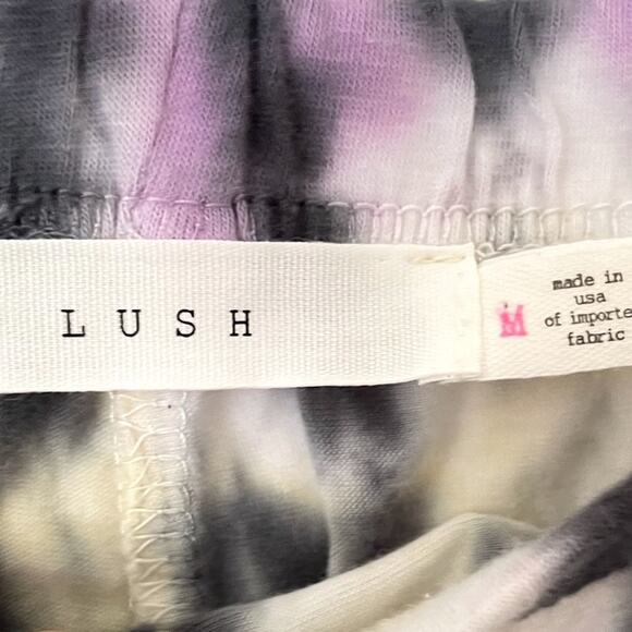 Lush Tie Dye Biker Shorts Sz M - Picture 3 of 3
